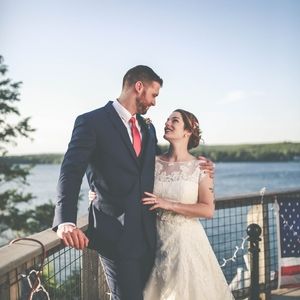 Meet your Posher, Eve